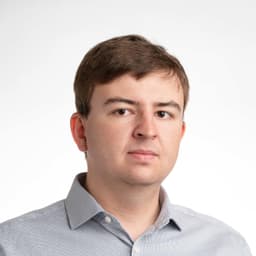 Denis Mikhaylov photo